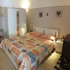 Apartament Giovanni S Little House